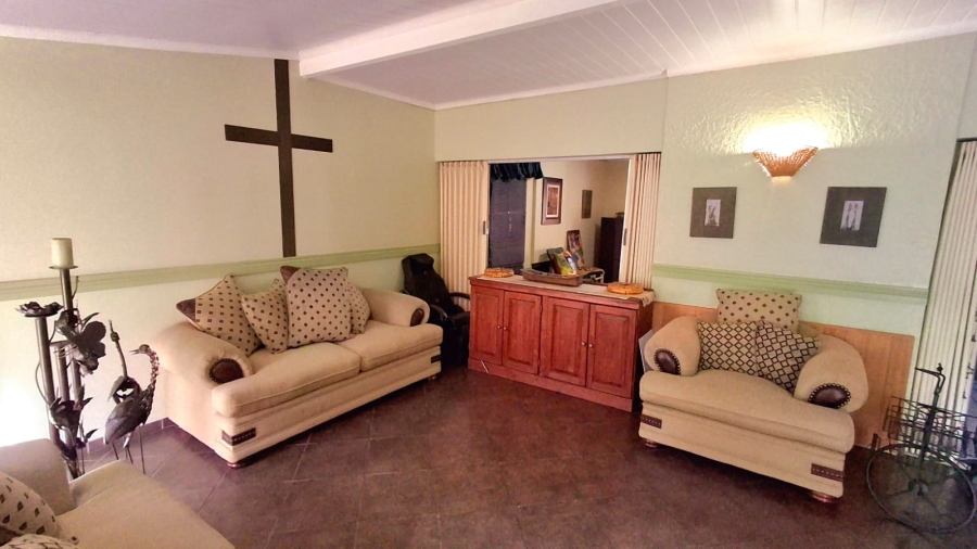 3 Bedroom Property for Sale in Sasolburg Ext 4 Free State